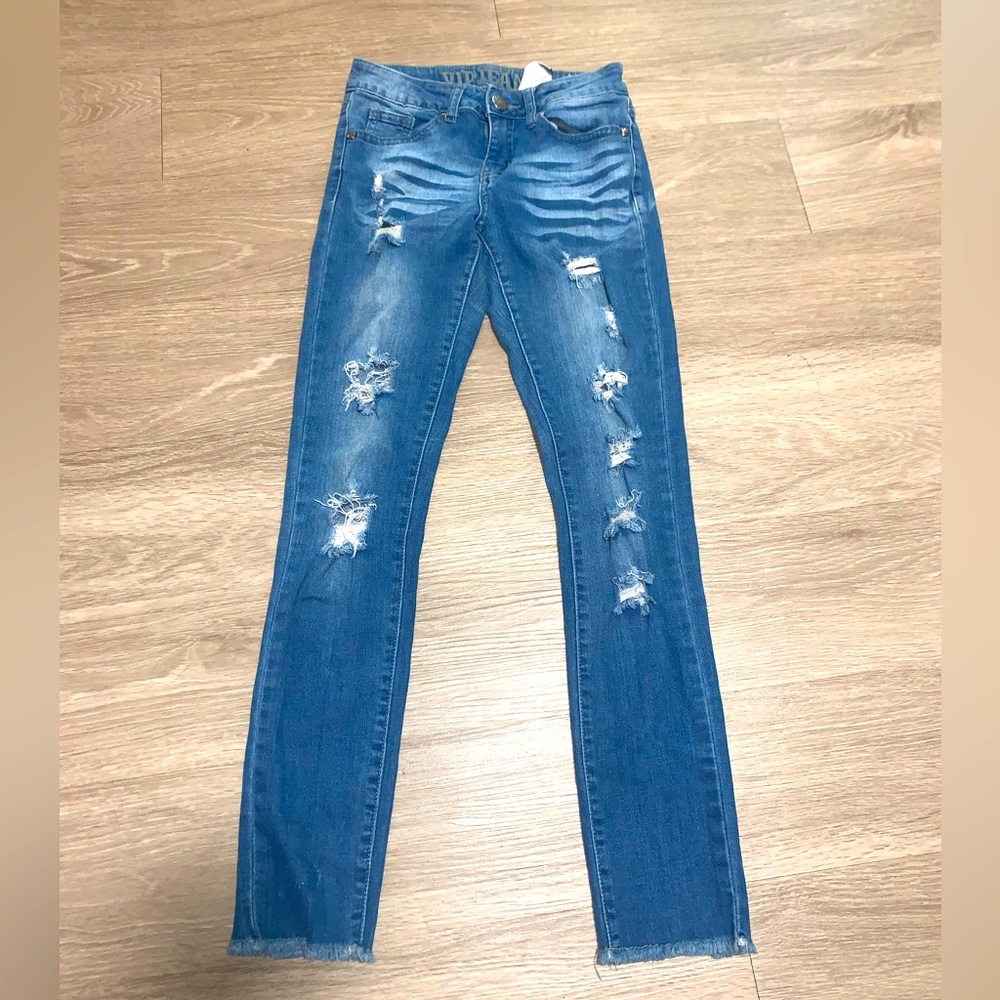 V.I.P jeans woman’s size 0 US. Size 0 - Picture 2 of 6